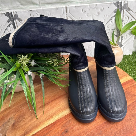 SOREL
MEDINA IV PREMIUM - Collegiate / Navy / black size 8 gently used - Picture 15 of 16